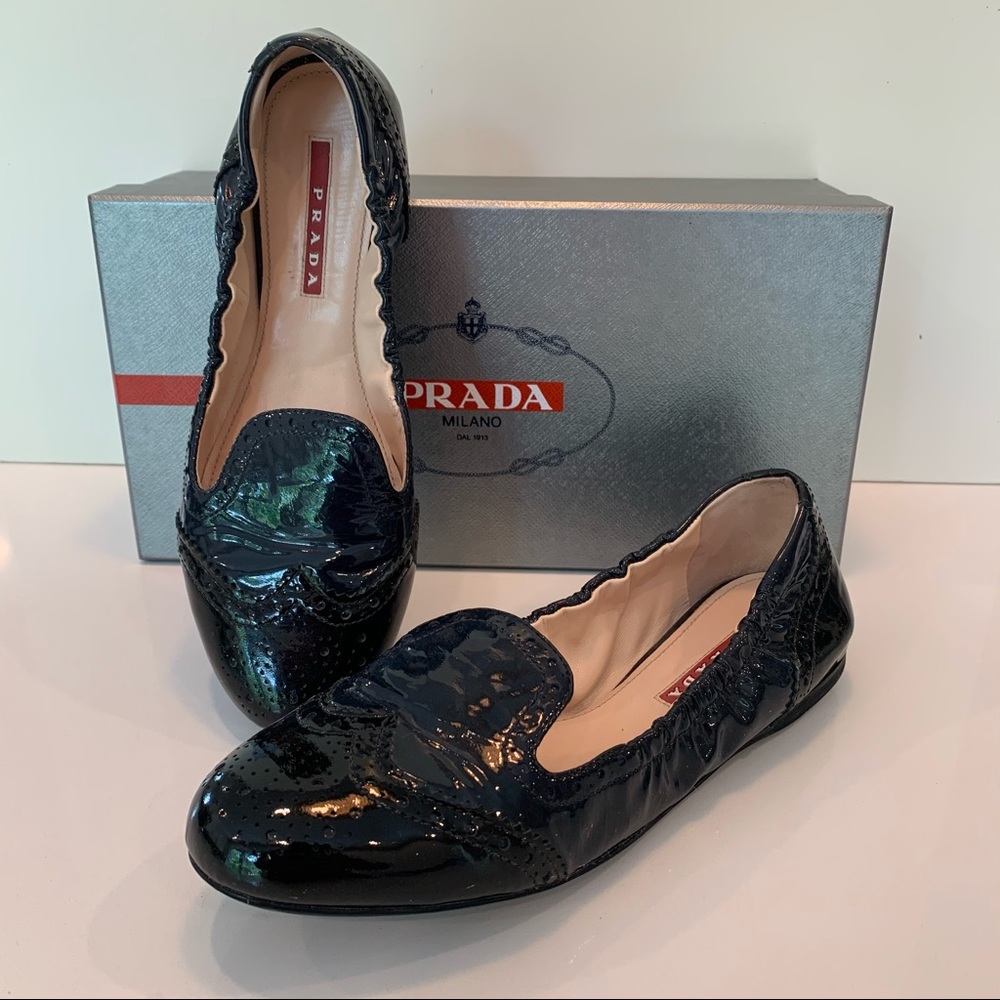 SOLD Prada Ballet Flats Sz 37 Scrunch Wingtip Patent Foldable Elastic Nearly New